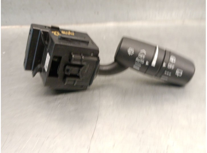 Recambio de mando limpia para mazda cx-5 (kf) 2.0 referencia OEM IAM 17J671 