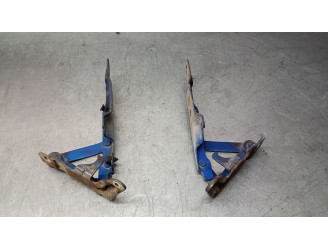 Replacement hood hinge for Hyundai Coupe (GK) 1.6 FX OEM IAM reference 791202C000 791202C000 