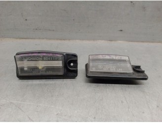 Recambio de piloto matricula para infiniti ex 30d referencia OEM IAM 26510AR00A 26510AR00A 