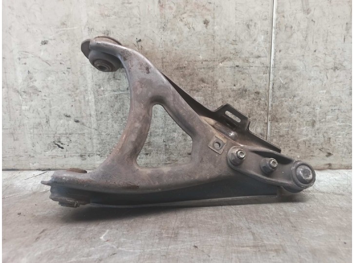 Recambio de brazo suspension superior delantero derecho para renault 19 1.7 referencia OEM IAM   