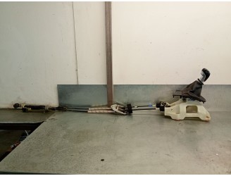 Recambio de palanca cambio para kia rio iv (yb, sc, fb) 1.0 t-gdi 100 referencia OEM IAM 437001W110HU 437001W110HU 