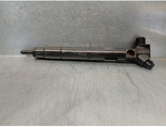 Recambio de inyector para mercedes-benz clase e (w212) lim. 2.1 cdi cat referencia OEM IAM A6510702887 28348370 DELPHI