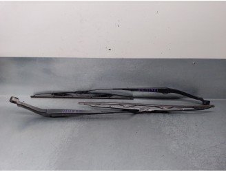 Recambio de brazo limpia delantero derecho para chevrolet epica 2.0 diesel cat referencia OEM IAM 96636497 