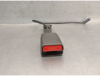 Recambio de enganche cinturon para mazda cx-5 (kf) 2.0 referencia OEM IAM K8Y03  