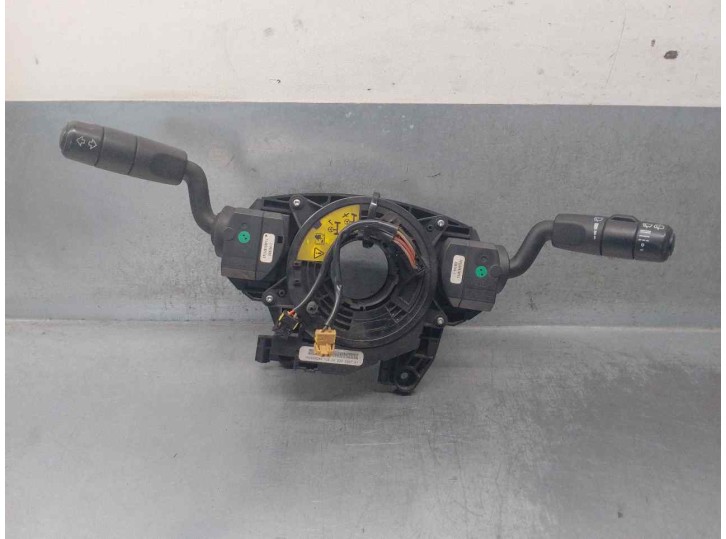 Recambio de mando luces para land rover discovery 2.7 td v6 cat referencia OEM IAM XPB500270PVJ 