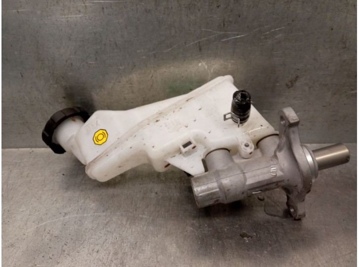 Recambio de bomba freno para kia stonic (yb) 1.2 cvvt referencia OEM IAM 58510H8210 58510H8210 