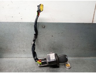 Recambio de conmutador de arranque para dacia logan 1.5 dci diesel cat referencia OEM IAM 8200826300 8200826300 
