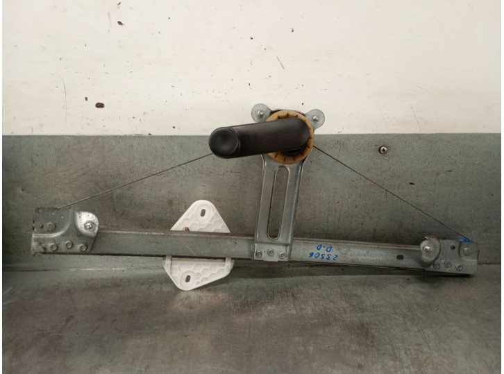 Recambio de elevalunas delantero derecho para dacia logan 1.5 dci diesel cat referencia OEM IAM 8200800404 8200800404 