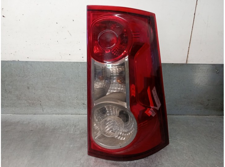 Replacement rear right tail light for Dacia Logan 1.5 dCi diesel cat OEM IAM reference 6001549586 6001549586 