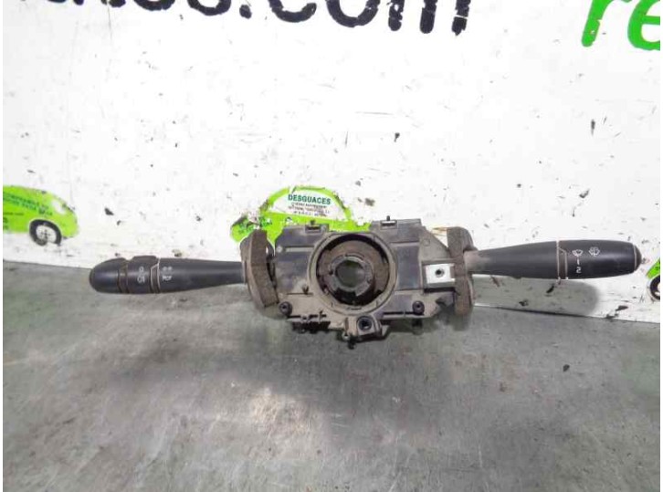 Replacement light switch for Renault Trafic (from 5.89) 1.9 diesel OEM IAM reference 6006004844 54034310B LUCAS