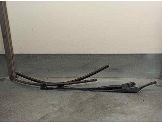 Recambio de brazo limpia delantero derecho para volkswagen golf v plus (1kp) 1.9 referencia OEM IAM 5M0955409A 