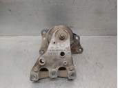 Replacement right engine mount for Seat Ibiza (6L1) 1.4 16V OEM IAM reference 6Q0199262AF 