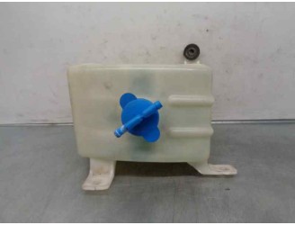Recambio de deposito expansion para kia carens 2.0 turbodiesel cat referencia OEM IAM 0K2KB15350 