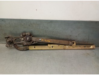 Recambio de elevalunas delantero izquierdo para mercedes-benz clase e (w114/w115) berlina 3.0 diesel referencia OEM IAM 11572509