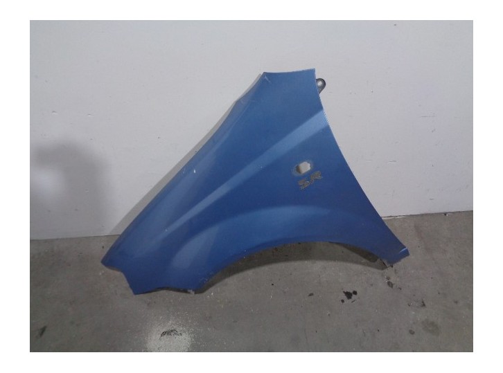 Recambio de aleta delantera izquierda para daewoo kalos 1.4 cat referencia OEM IAM 96476573 AZUL CLARO 