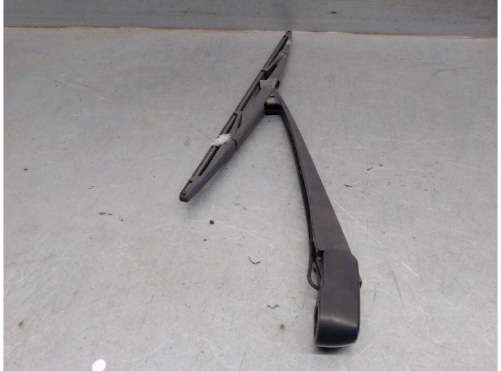 Recambio de brazo limpia trasero para infiniti ex 30d referencia OEM IAM 287811BB0A 287811BB0A 