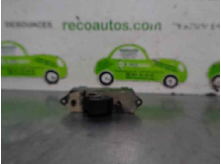 Recambio de mando elevalunas trasero derecho para mitsubishi lancer sportback (cx) 1.5 cat referencia OEM IAM 8608A066 