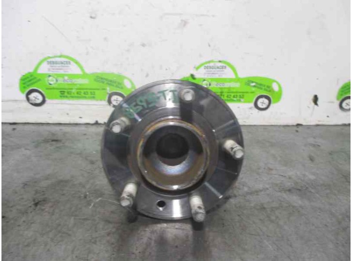 Recambio de mangueta trasera izquierda para volvo v40 cross country 2.0 diesel cat referencia OEM IAM 