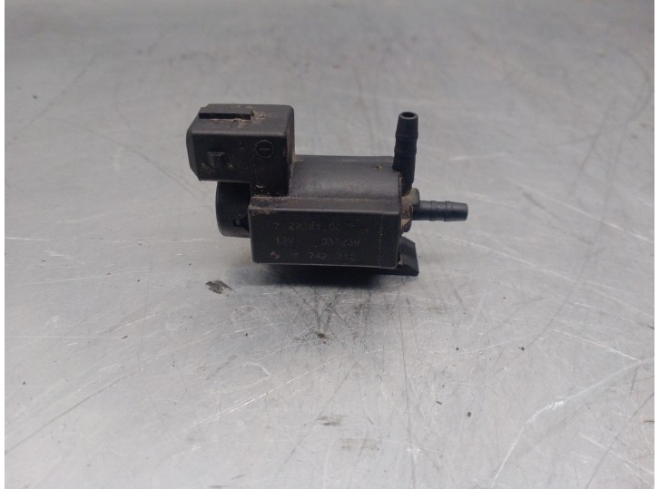 Recambio de electrovalvula vacio para bmw serie 3 compact (e46) 2.0 16v diesel cat referencia OEM IAM 72234100 1742712 PIERBURG