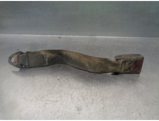 Recambio de enganche cinturon para land rover defender (ld) 2.5 td5 referencia OEM IAM EVB104100 TRAS DER. 5 PUERTAS