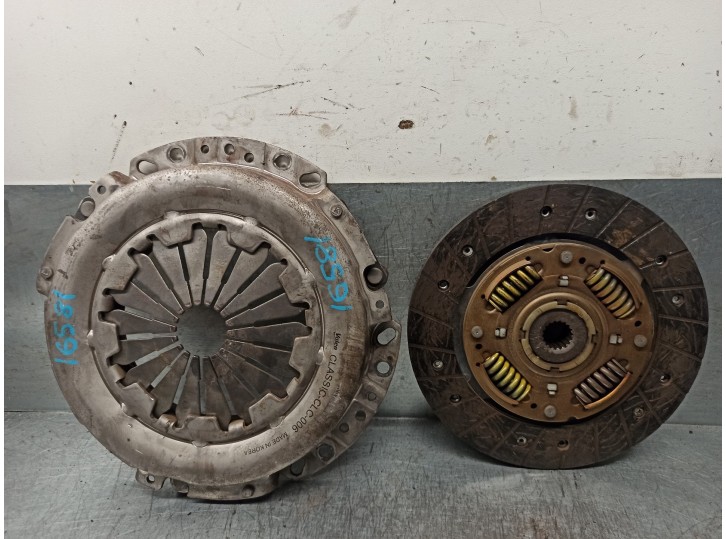 Recambio de kit embrague para citroën zx 1.9 diesel referencia OEM IAM 2004C3 CLC006 VALEO