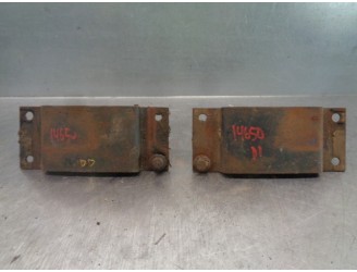 Recambio de soporte brazo suspension delantero derecho para land rover defender (ld) 2.5 td5 referencia OEM IAM ANR4188  