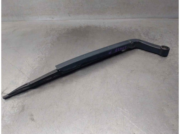 Recambio de brazo limpia trasero para land rover discovery 2.7 td v6 cat referencia OEM IAM DKB500101PMD  