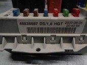 Recambio de caja reles / fusibles para fiat punto berlina (188) 1.3 jtd cat referencia OEM IAM 46835587 