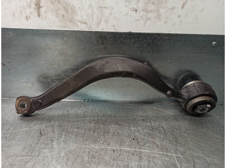 Replacement front left lower suspension arm for BMW X5 (E53) 4.4 V8 32V CAT (M62) OEM IAM reference 31122180461 