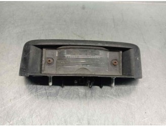 Recambio de piloto matricula para renault trafic caja cerrada (ab 4.01) 2.0 dci diesel fap cat referencia OEM IAM 8200434687 