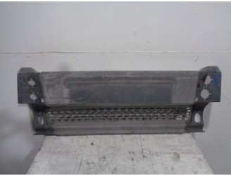 Recambio de paragolpes delantero para ford transit 190l furgon 2.5 referencia OEM IAM 4429596 GRIS TEXTURADO PARTE CENTRAL