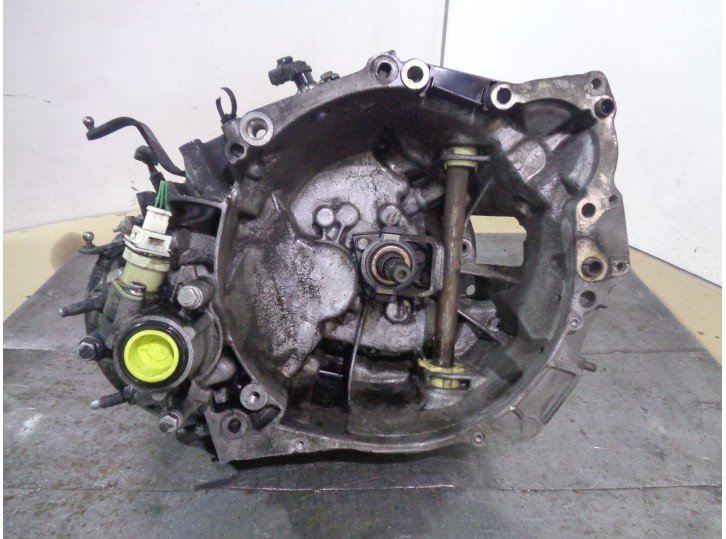 Recambio de caja cambios para citroën berlingo 1.9 diesel referencia OEM IAM 20TE49 3398015A 2222N2