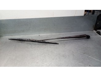 Recambio de brazo limpia trasero para hyundai coupe (gk) 1.6 fx referencia OEM IAM 988152C000 988152C000 