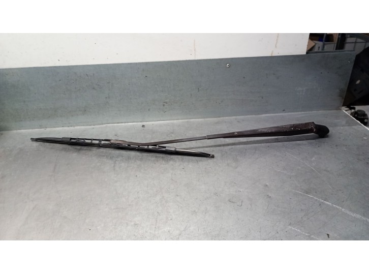 Recambio de brazo limpia trasero para hyundai coupe (gk) 1.6 fx referencia OEM IAM 988152C000 988152C000 