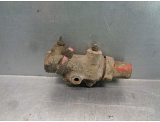 Recambio de repartidor de freno para land rover defender (ld) 2.5 td5 referencia OEM IAM 3231738 