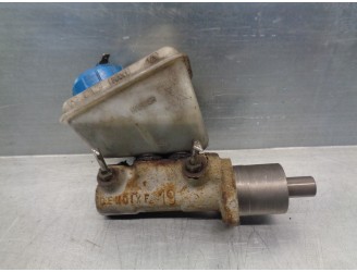 Recambio de bomba freno para peugeot 309 1.9 diesel referencia OEM IAM 4601H8 311710 BENDIX