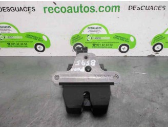 Replacement boot / tailgate lock for Volvo V40 Cross Country 2.0 diesel cat OEM IAM reference 31440245 4 PINS 5 DOOR