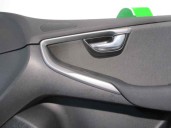 Replacement front right door trim panel for Volvo V40 Cross Country 2.0 diesel cat OEM IAM reference 8632741 