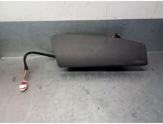Replacement front right airbag for Citroën Xantia Saloon 2.0 OEM IAM reference 9637349077 821621 