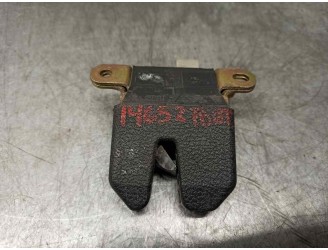 Replacement boot / tailgate lock for Volkswagen Passat Saloon (3B2) 1.9 TDI OEM IAM reference 3B5827505C 2 PINS 4 DOO