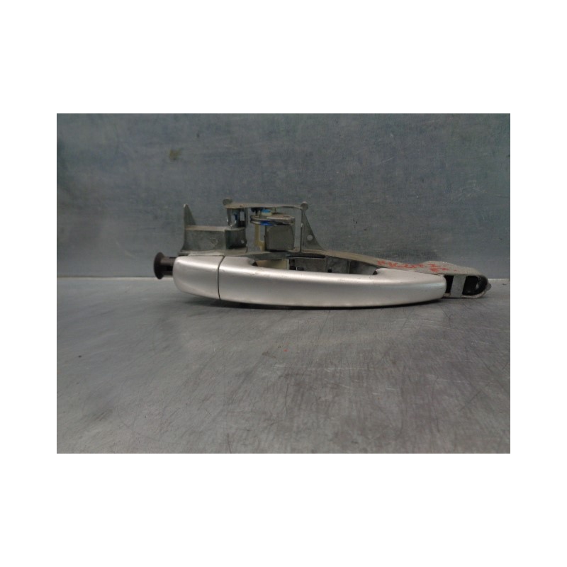 Recambio de maneta exterior trasera izquierda para peugeot partner kasten 1.6 16v hdi referencia OEM IAM 9680503480  