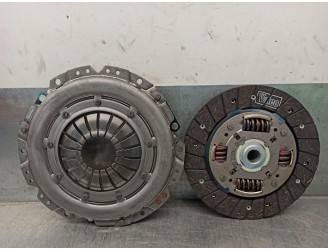 Replacement clutch kit for Opel Vectra B saloon OEM IAM reference 699168 699168 VALEO