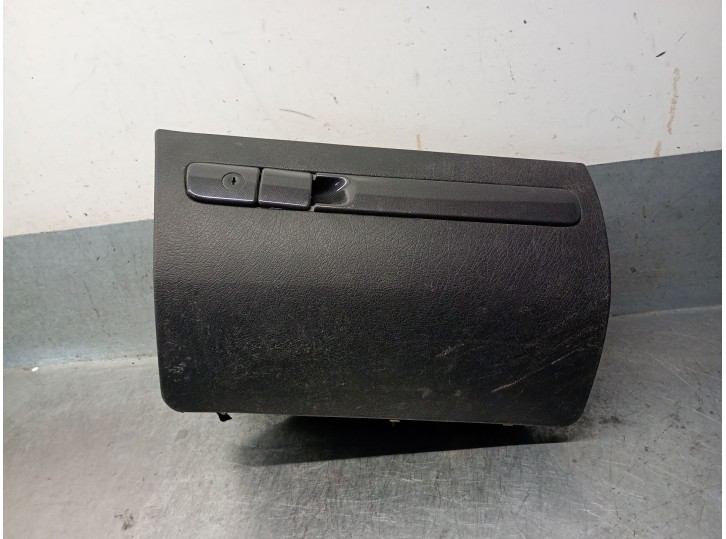 Recambio de guantera para citroën xantia berlina 2.0 referencia OEM IAM 3208716A1ZL 8220AZ 
