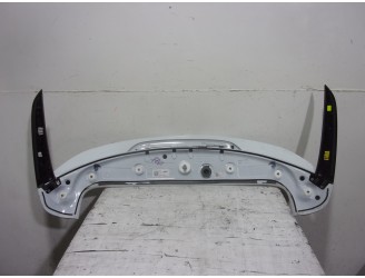 Recambio de aleron trasero para kia xceed 1.0 tgdi cat referencia OEM IAM 87210J7CA0 BLANCO 