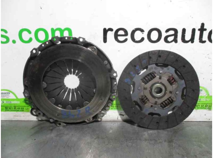 Recambio de kit embrague para seat ibiza (6k) 2.0 16v referencia OEM IAM 24091407 VALEO