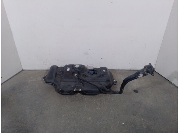 Recambio de deposito combustible para dacia sandero iii 1.0 tce 90 referencia OEM IAM 172032138R 172032138R 