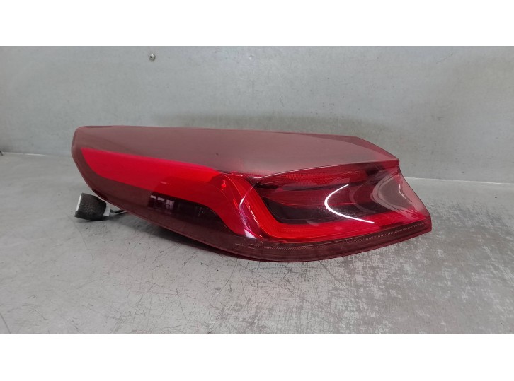 Recambio de piloto trasero izquierdo para kia xceed 1.0 tgdi cat referencia OEM IAM 92401J7350 5 PUERTAS