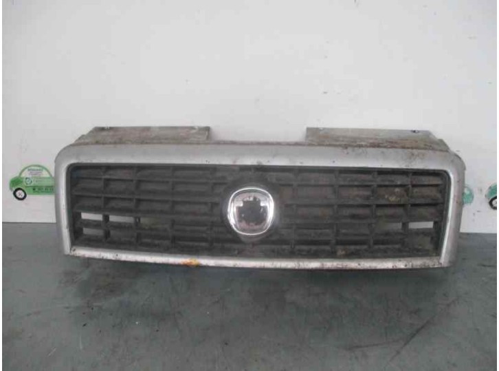 Replacement front bumper grille for Fiat Doblo Cargo (223) 1.9 JTD CAT OEM IAM reference 735395576 GREY