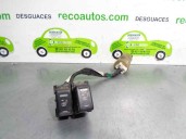 Replacement left seat control for Nissan X-Trail (T30) 2.2 DCI Diesel CAT OEM IAM reference 24016EQ300 