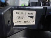 Recambio de caja reles / fusibles para ford mondeo iii sedán (b4y) 2.0 16v tddi / tdci referencia OEM IAM 4S7T14A073AA 3D0530880